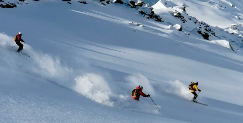 skiing